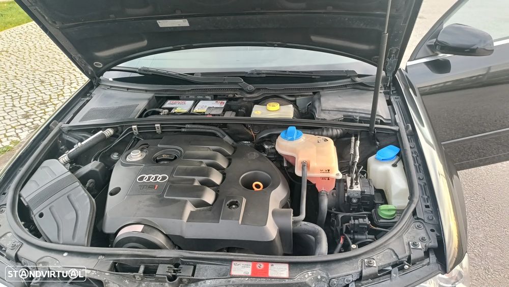 Audi A4 1.9 TDI m6 S-Line - 10