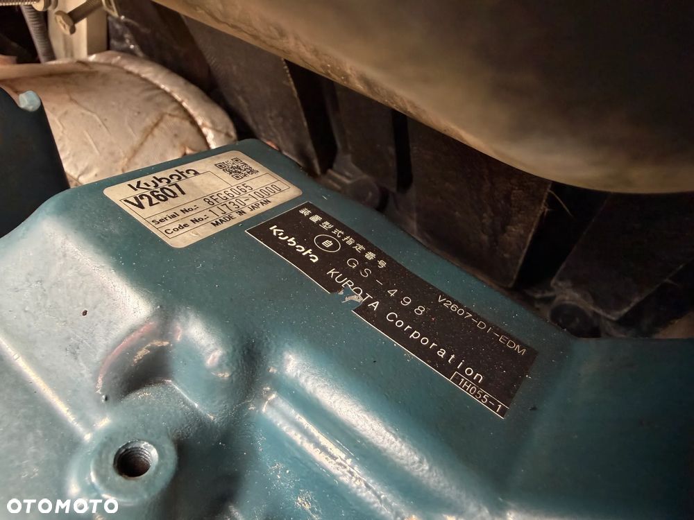 Kubota U55-4. koparka Gąsienicowa 5,5 tony. 2016 rok. 3700 mtg! KLIMATYZACJA. Długie ramie plus! 3sekcje Hydrauliczne. zamki na tłokach. Koparka Jak nówka sztuka. Zadbana zero zużycia. Z gospodarstwa Norweskiego. Zmiana łyżek Hydrauliczna. LENHOFF. Ani deka luzów wycieków. Szybka wolna jazda. Gąski perfekt stan. OKAZJA TANIO. Aktualna Dekra. Po serwisach eksploatacyjnych. Mocny silnik Kubota 4 cylindry! Zamki na tłokach. Nagłośnienie Wielka Okazja - 7