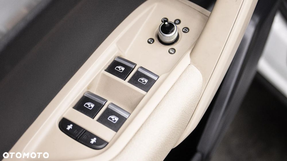 Audi Q5 35 TDI Quattro S tronic - 33
