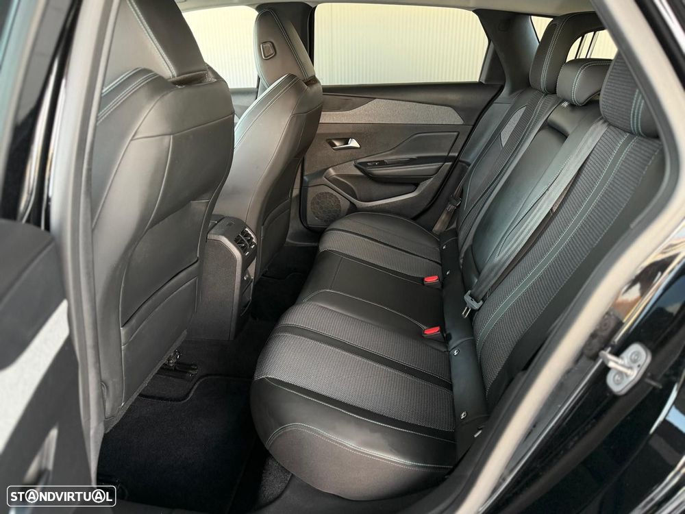 Peugeot 308 SW 1.5 BlueHDi Allure - 27