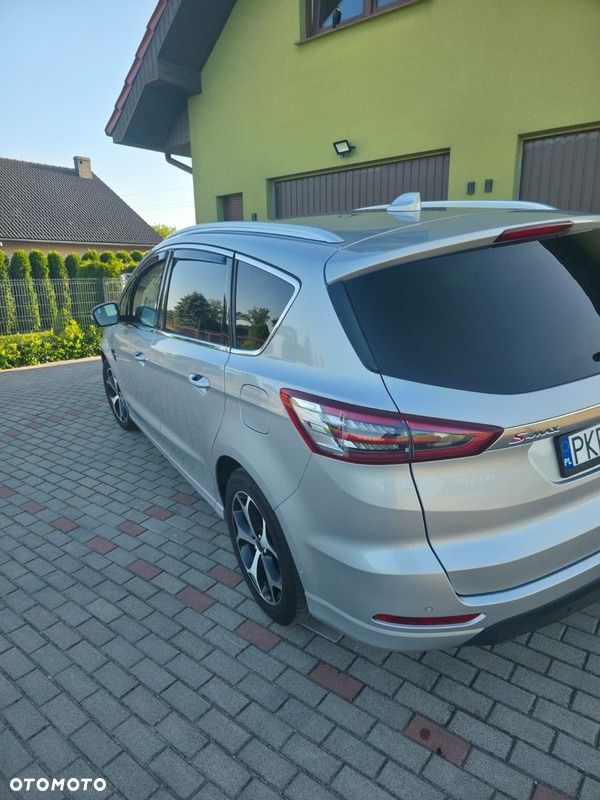 Ford S-Max 2.0 EcoBlue Titanium - 4