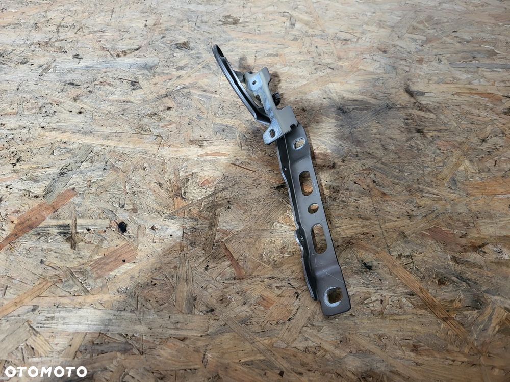 Zawias maski lewy przedni Peugeot 208 - 3