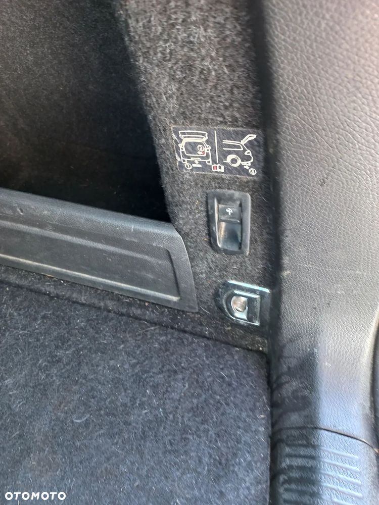 Volkswagen Passat Alltrack - 19