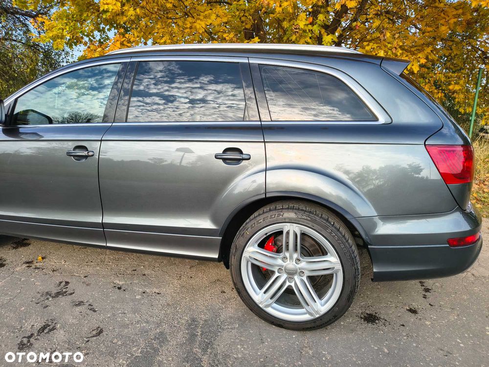 Audi Q7 - 6