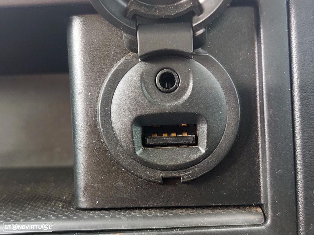 Peugeot Partner 1.6 BlueHDi Style - 26