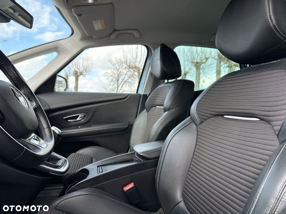 Renault Scenic 1.7 Blue dCi Intens - 11