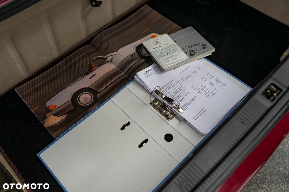 Mercedes-Benz SL - 23