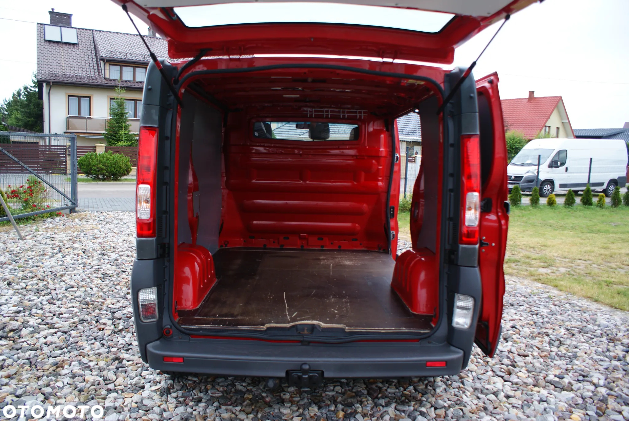 Opel Vivaro - 19