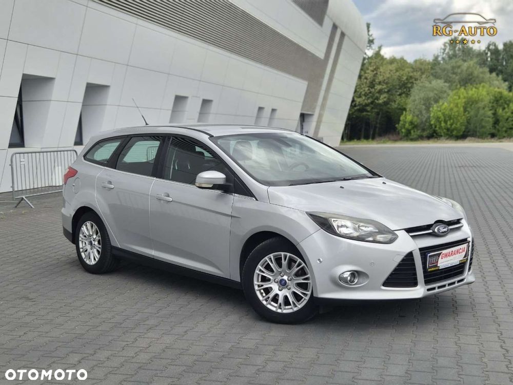 Ford Focus - 23