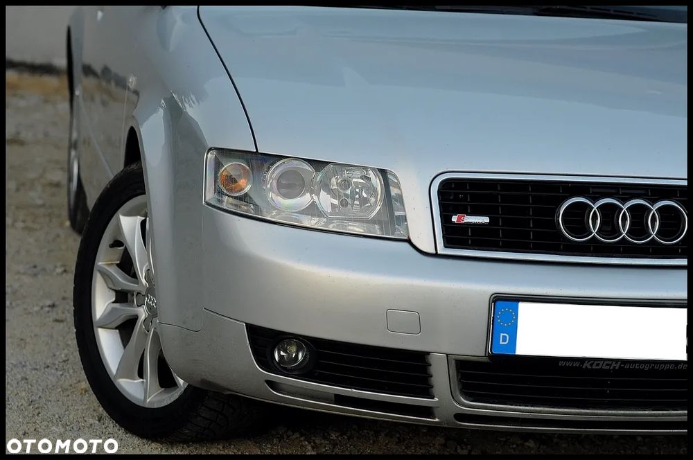 Audi A4 Avant - 16