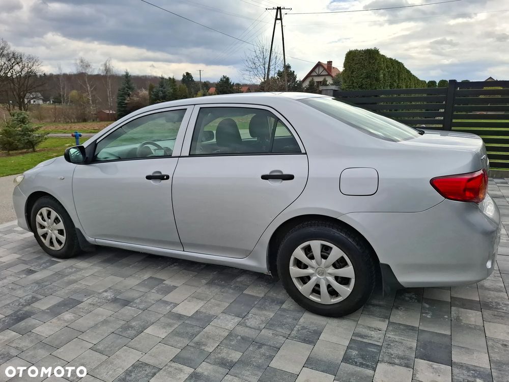 Toyota Corolla 1.4 VVT-i Terra - 11