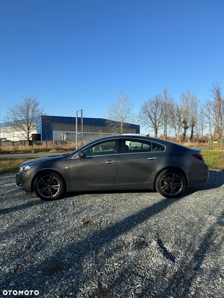 Opel Insignia 2.0 BiTurbo CDTI Sport - 8