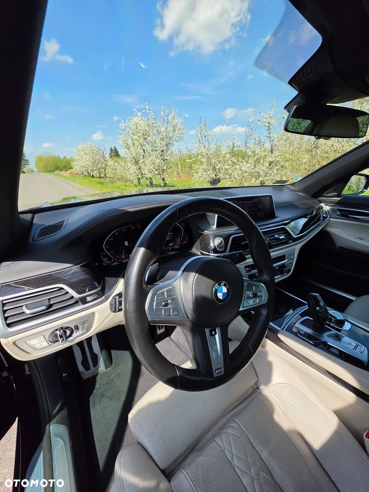 BMW Seria 7 750d xDrive sport - 11