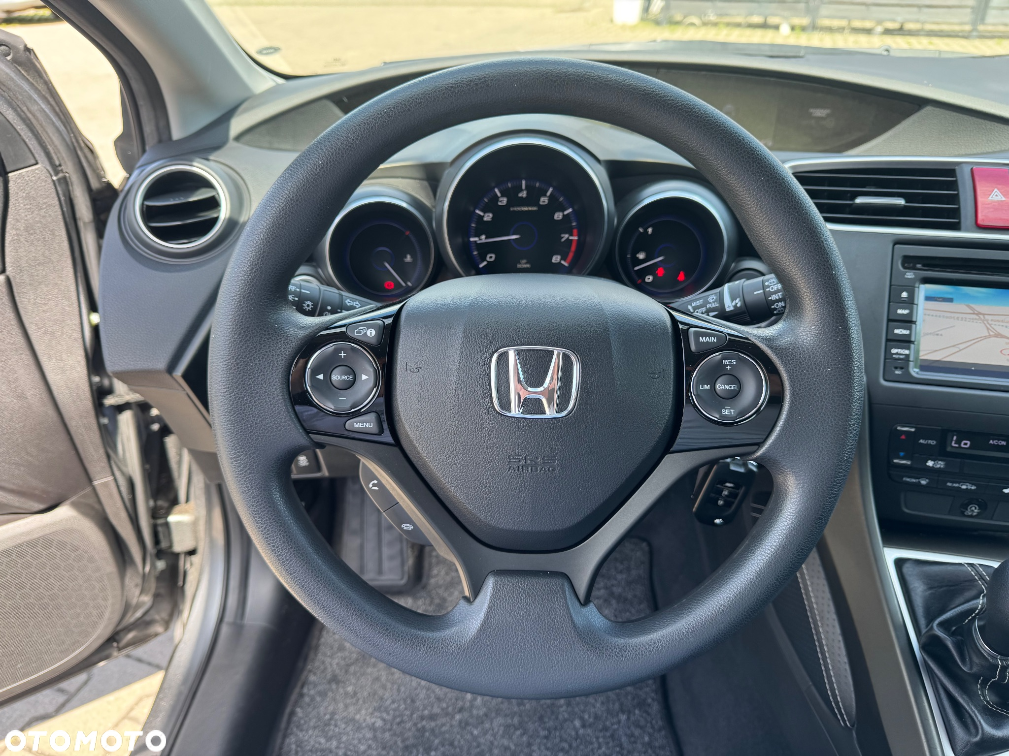 Honda Civic 1.8 Comfort - 26