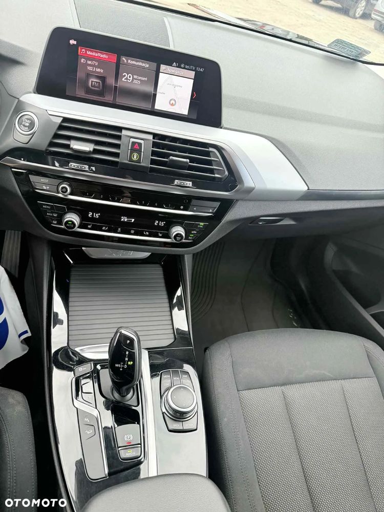 BMW X3 xDrive20d - 10