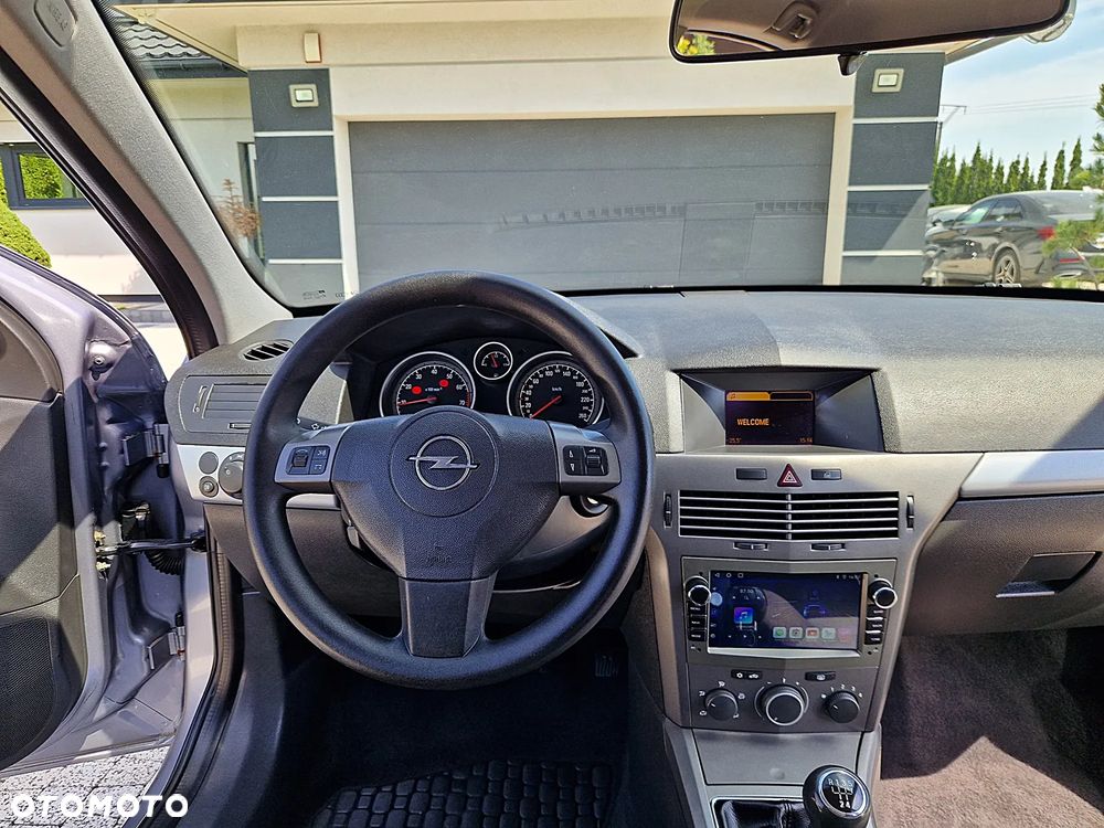 Opel Astra 1.6 Essentia - 7