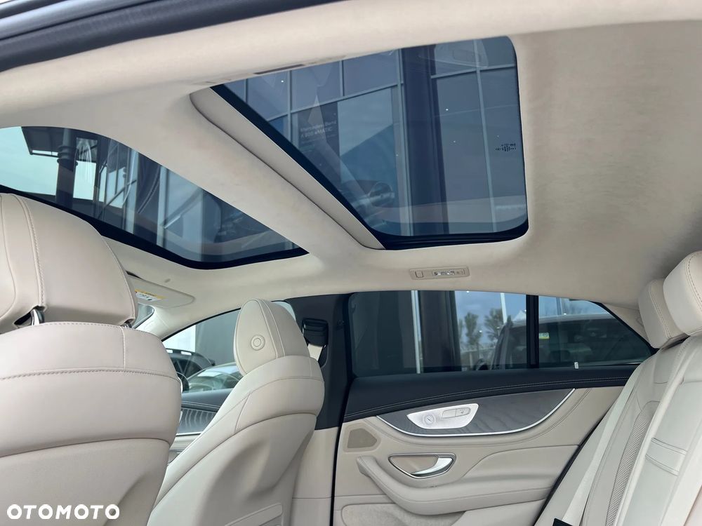 Mercedes-Benz AMG GT 43 Speedshift TCT 9G - 18