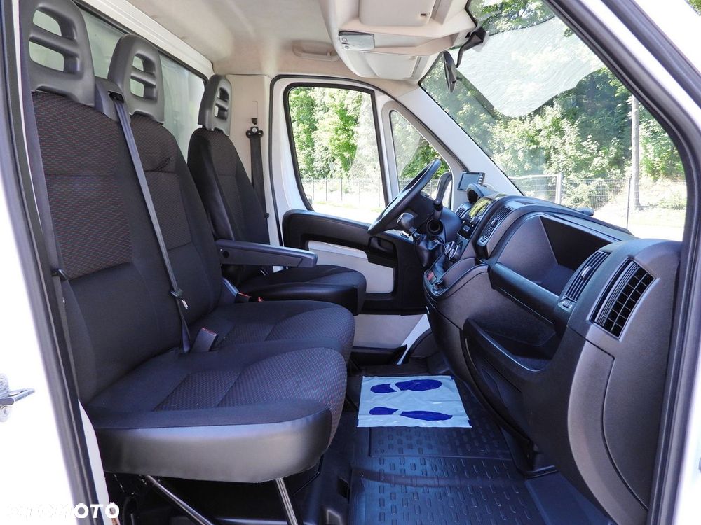 Peugeot BOXER KONTENER WINDA 8 PALET TEMPOMAT KLIMATYZACJA  130KM - 38