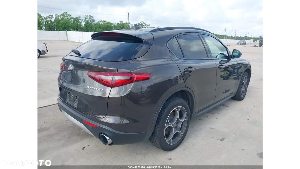 Alfa Romeo Stelvio 2.0 Turbo TI Q4 - 6