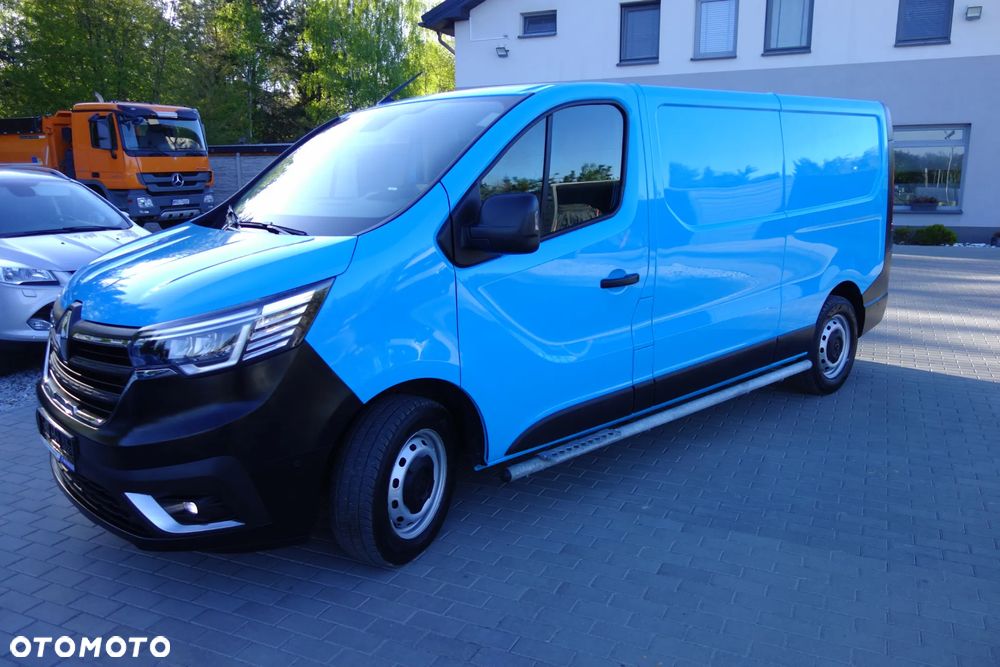 Renault Trafic Automat 2.0 Dci 150 KM Long Klima Ledy  Kamera - 19