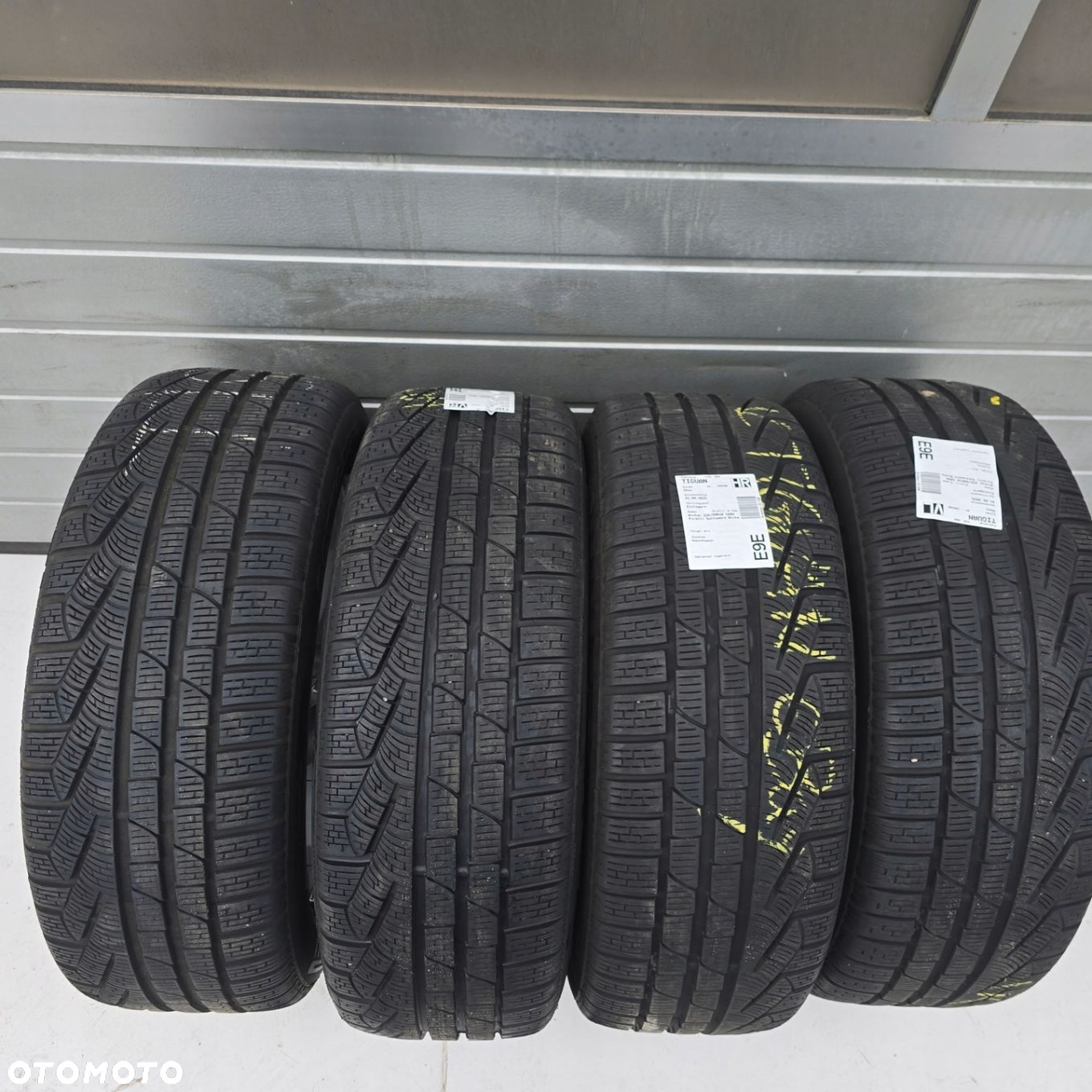 VW TIGUAN II 5NA 5X112 235/55R18 104H 18 ET43 23R 4X - 2