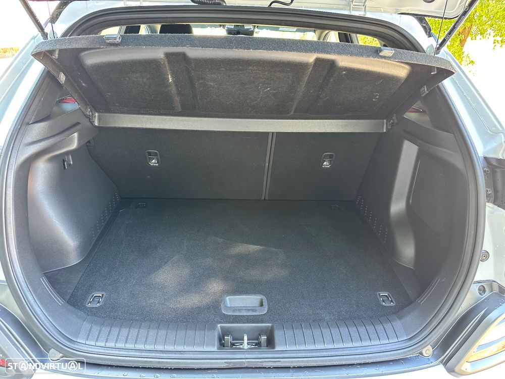 Hyundai Kauai 1.6 GDi HEV Premium - 32