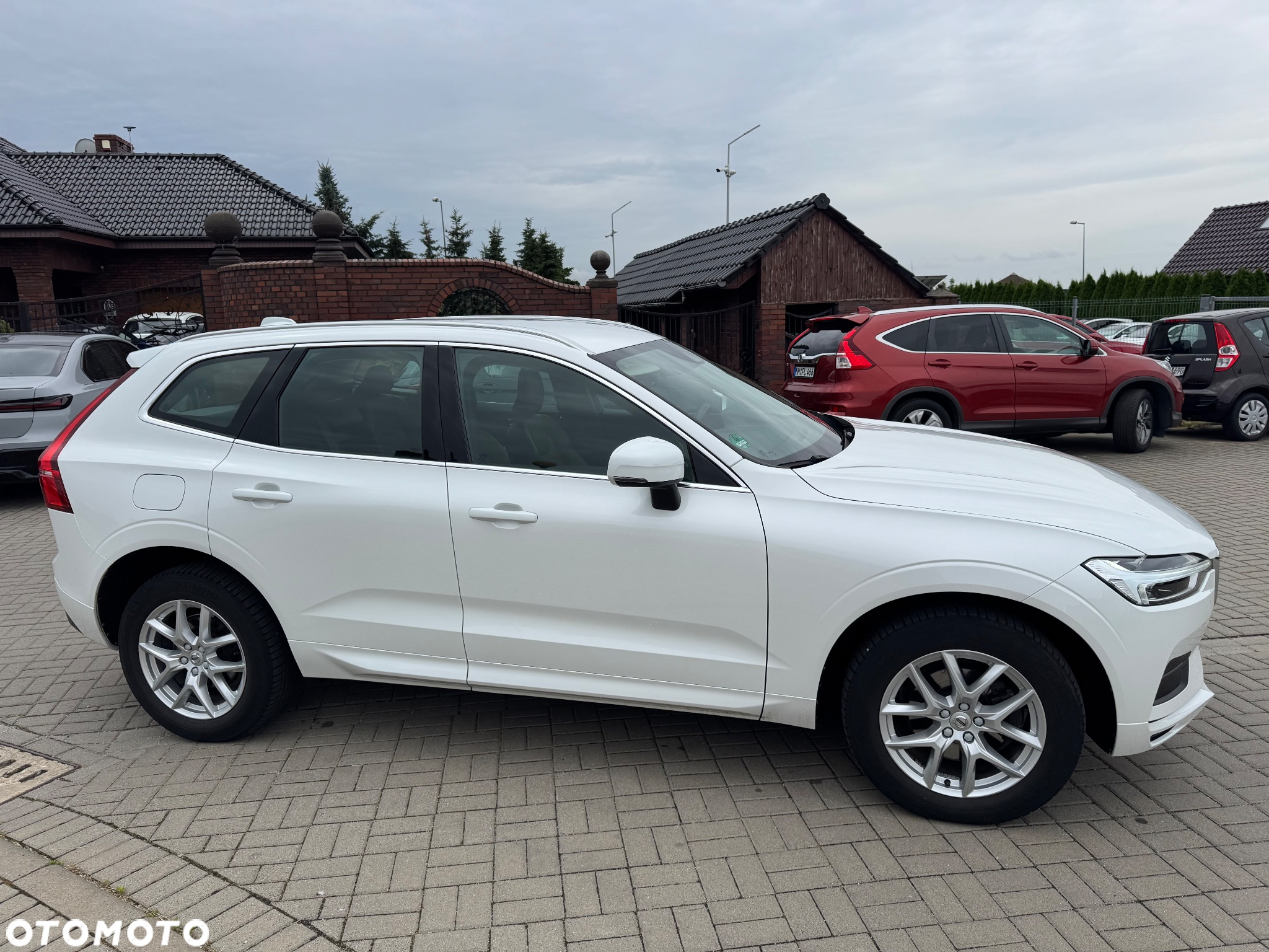 Volvo XC 60 B4 D Geartronic Momentum Pro - 6