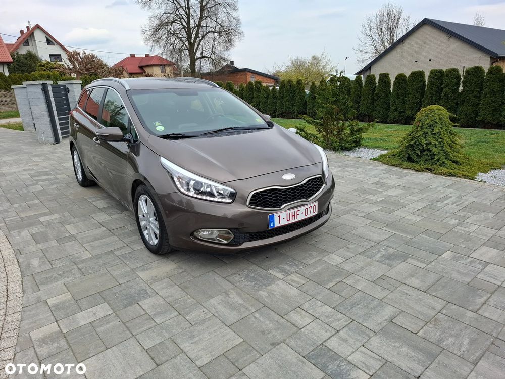 Kia Ceed 1.6 CRDi S - 12