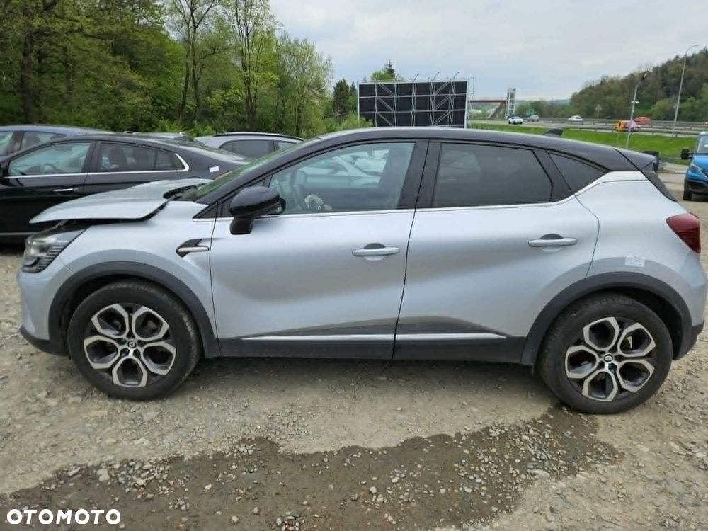 Renault Captur E-TECH Full 145 TECHNO FAST TRACK - 6
