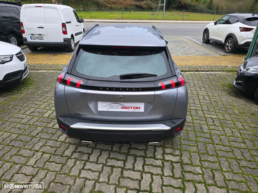 Peugeot 2008 1.2 PureTech Allure - 8