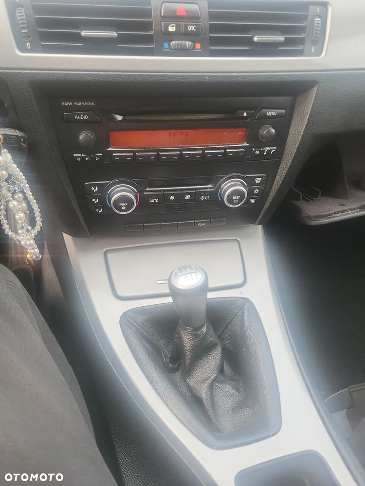 BMW Seria 3 - 37