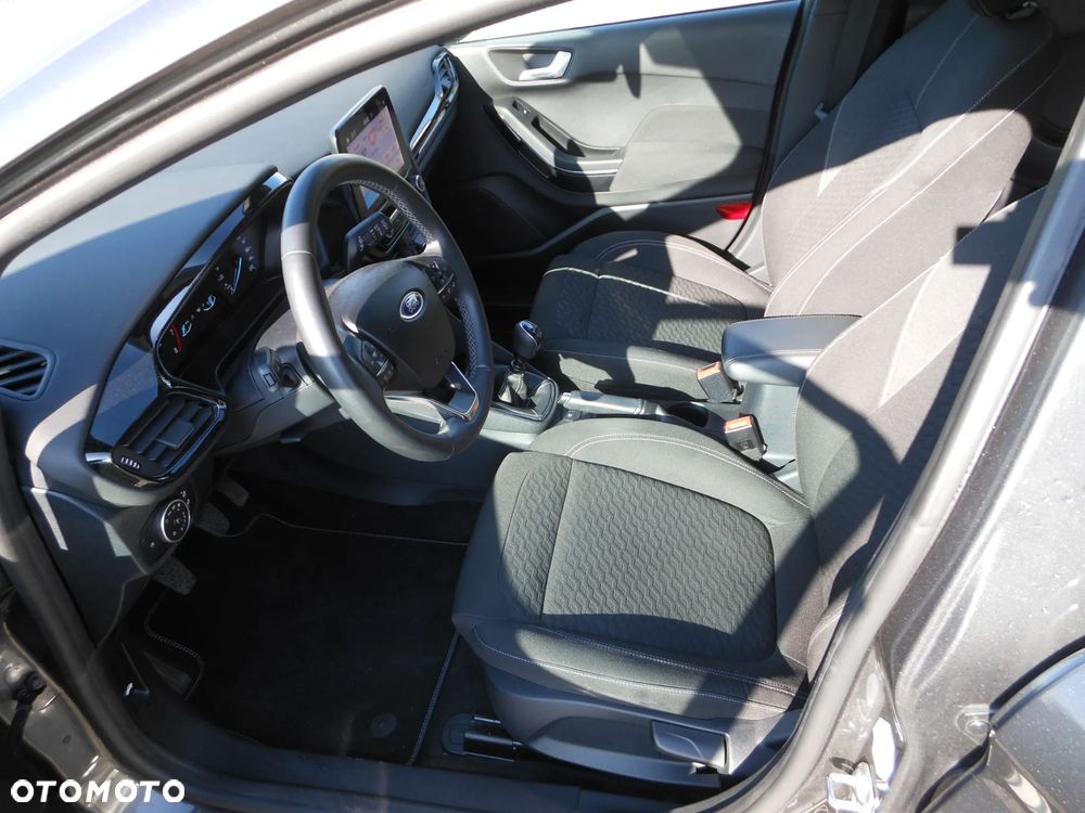 Ford Fiesta 1.0 EcoBoost Hybrid S&S TITANIUM - 9