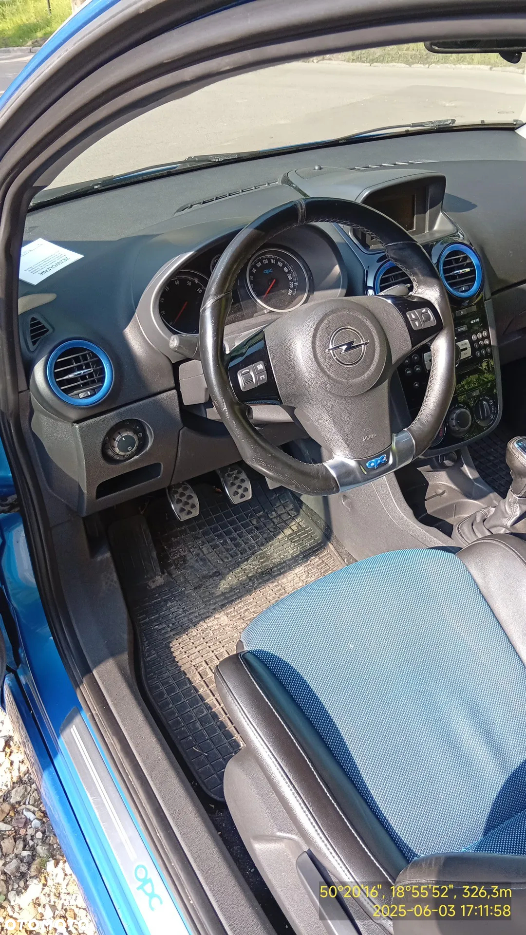 Opel Corsa 1.6T OPC - 23