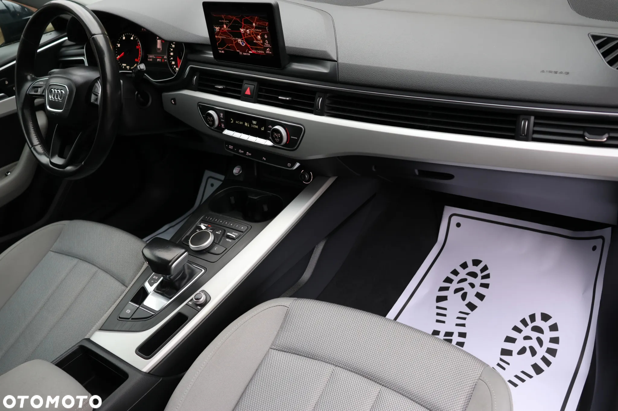 Audi A4 Avant 2.0 TDI ultra S tronic - 22