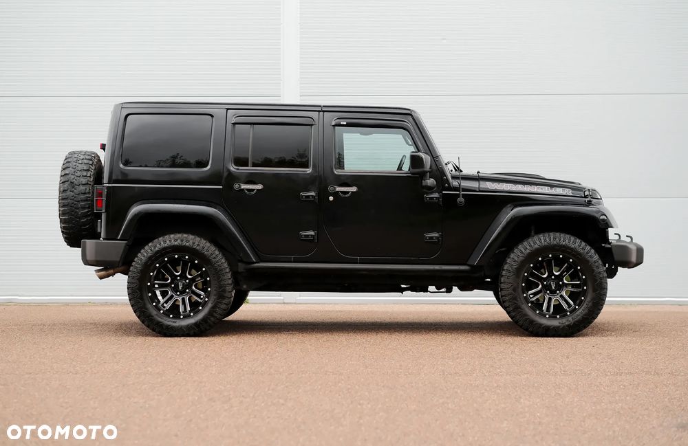 Jeep Wrangler 3.6 Unlim Sahara - 9