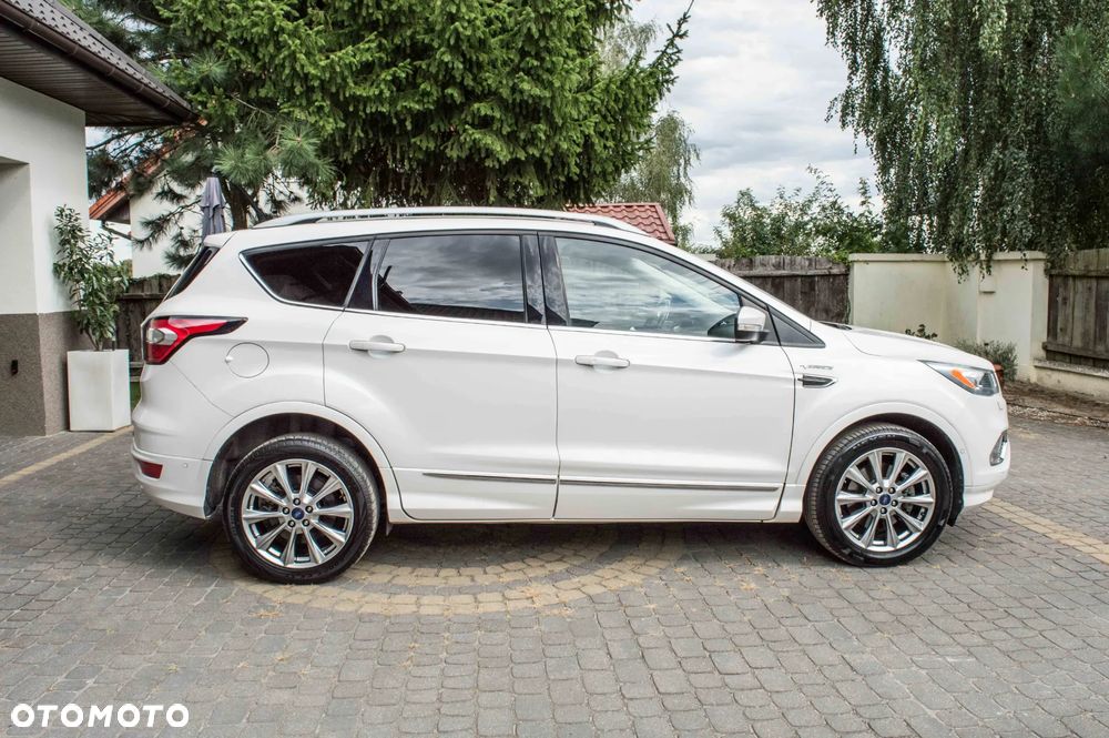 Ford Kuga 2.0 TDCi 2x4 Vignale - 10