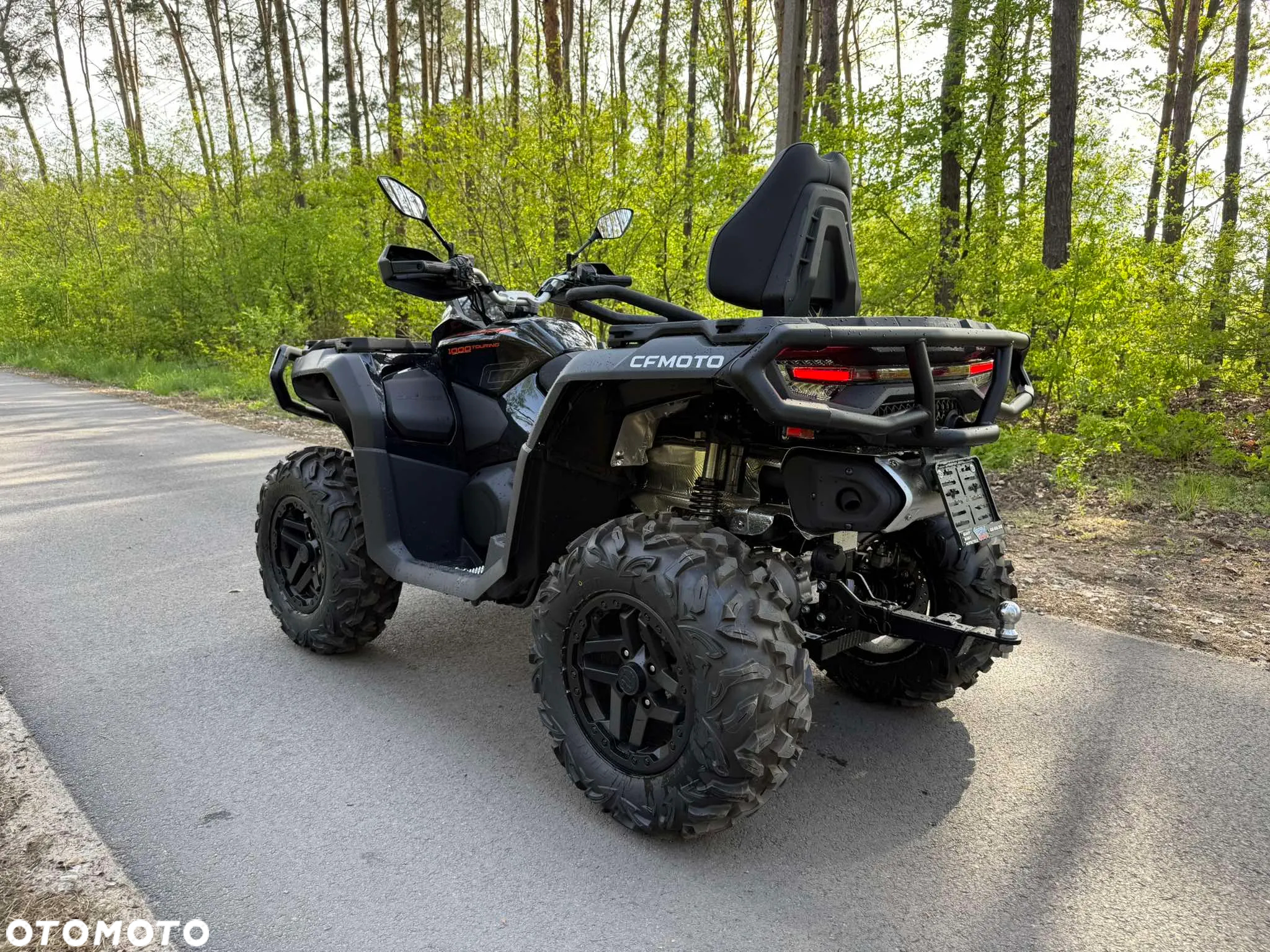 CFMoto CForce - 8