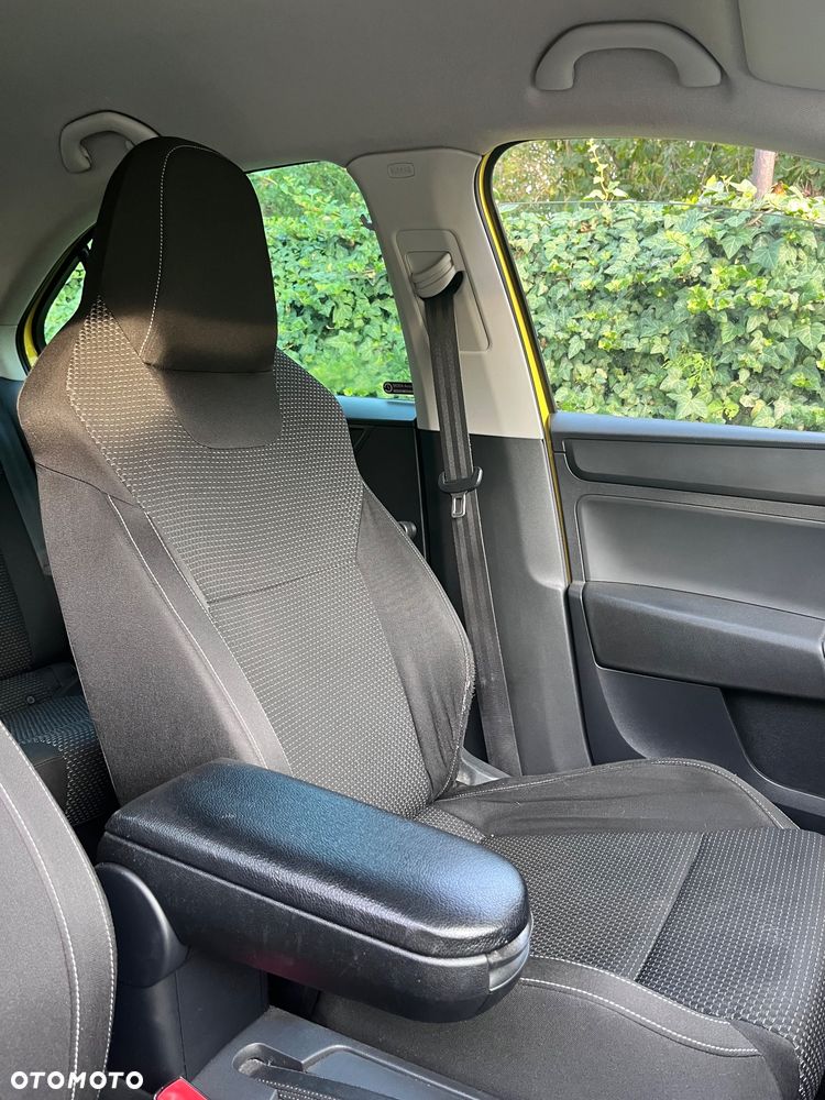 Skoda RAPID 1.2 TSI Ambition - 9