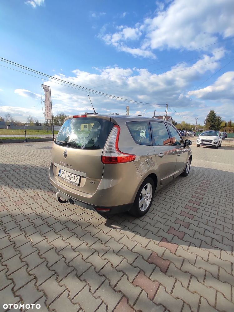 Renault Grand Scenic dCi 110 LIMITED - 4