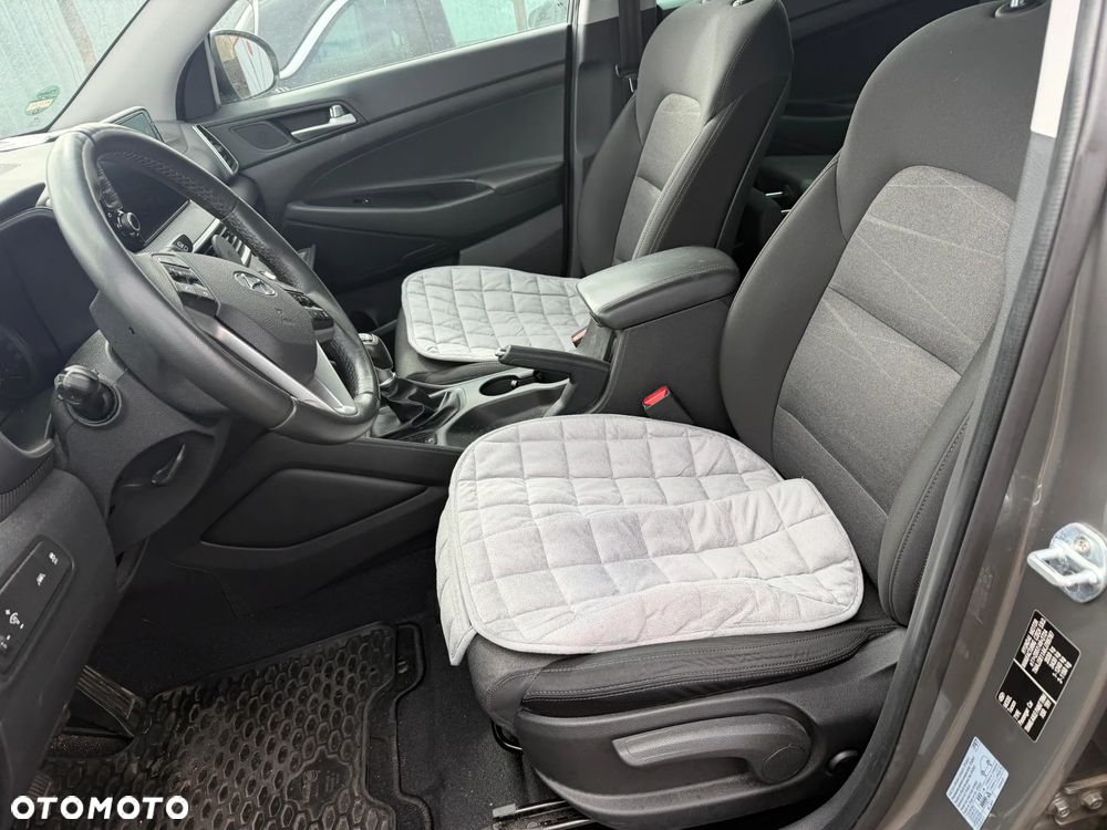 Hyundai Tucson 1.6 GDi 2WD Select - 13