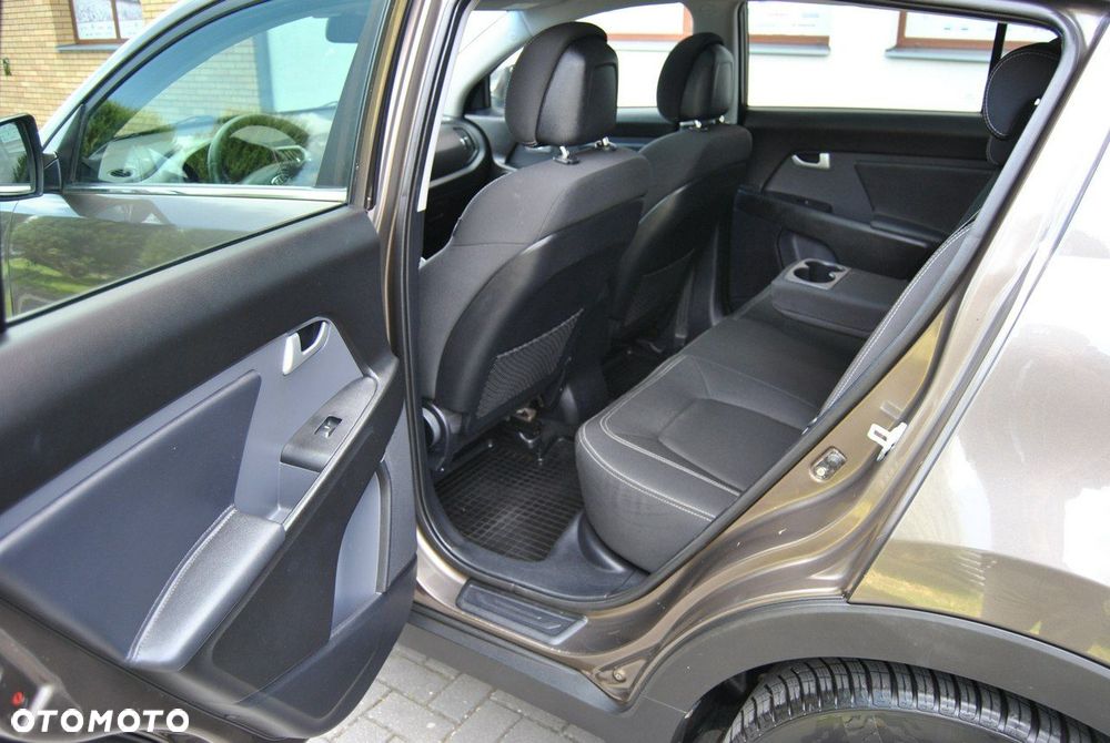 Kia Sportage 1.6 GDI 2WD Attract - 13