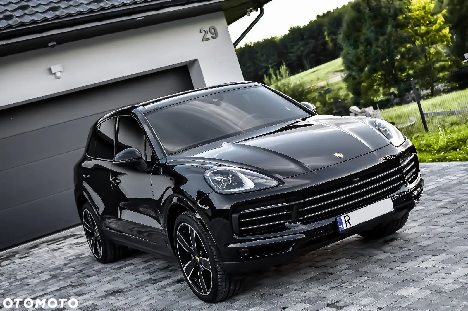 Porsche Cayenne S - 1