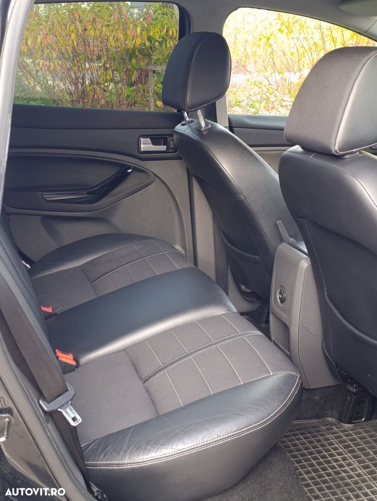 Ford Kuga 2.0 TDCi 4WD Titanium - 6