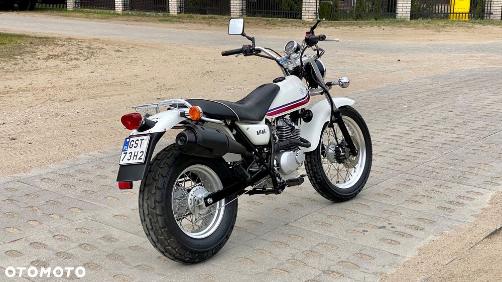 Suzuki RV - 3