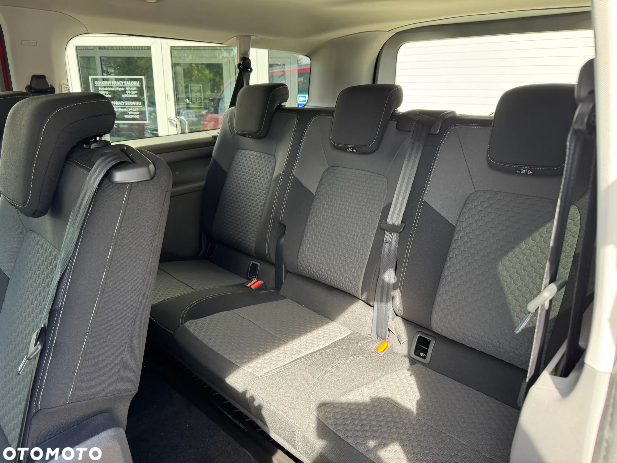 Volkswagen Caravelle 2.0 TDI L2 Style - 23