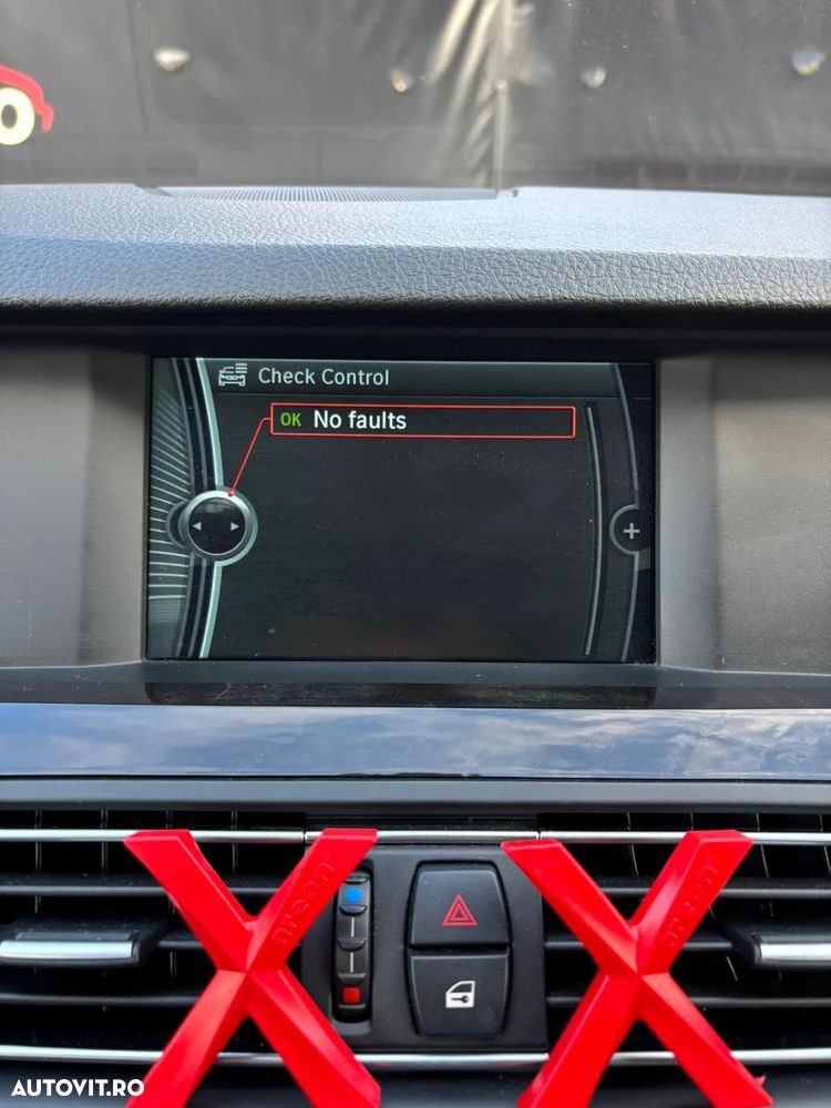 BMW Seria 5 520d - 31