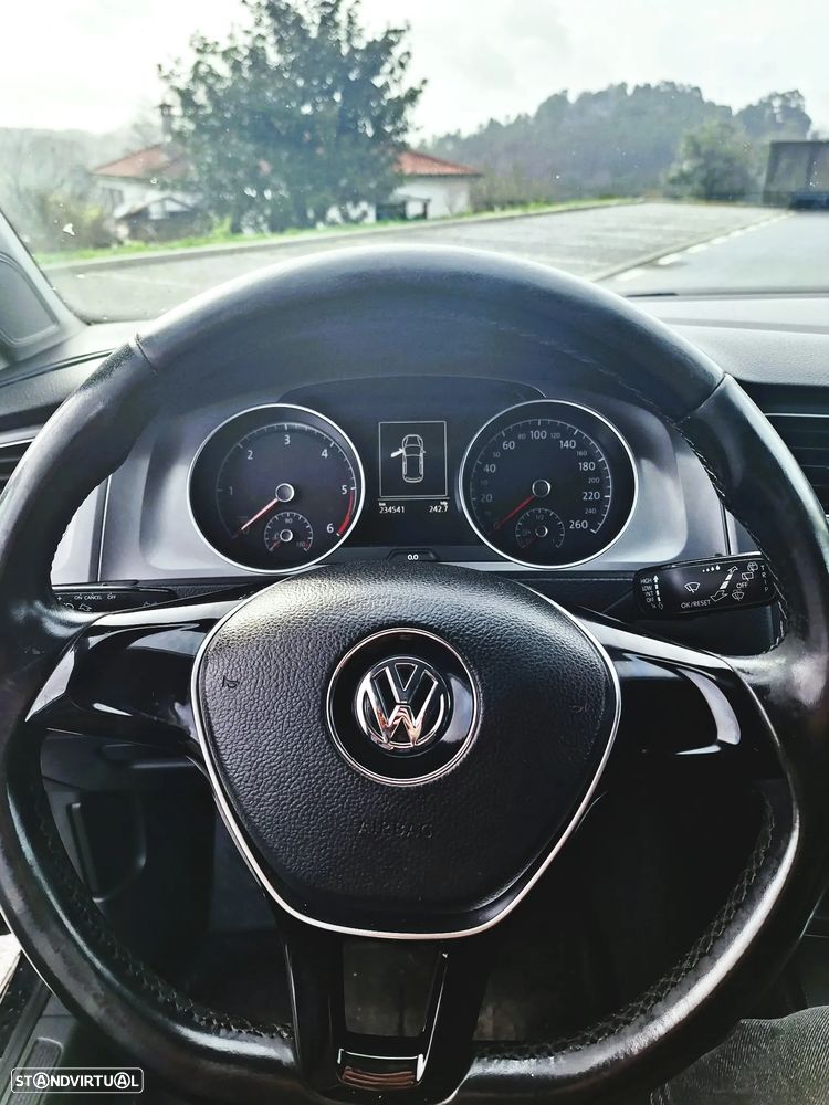 VW Golf 1.6 TDi Style - 14