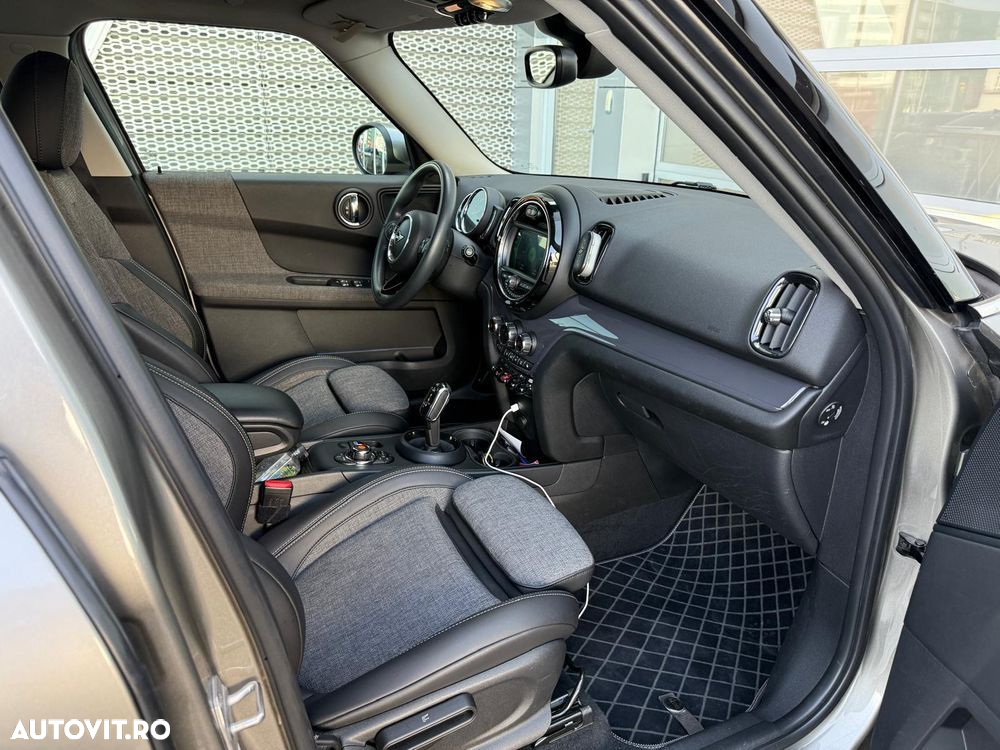 Mini Countryman Cooper ALL4 AT - 12