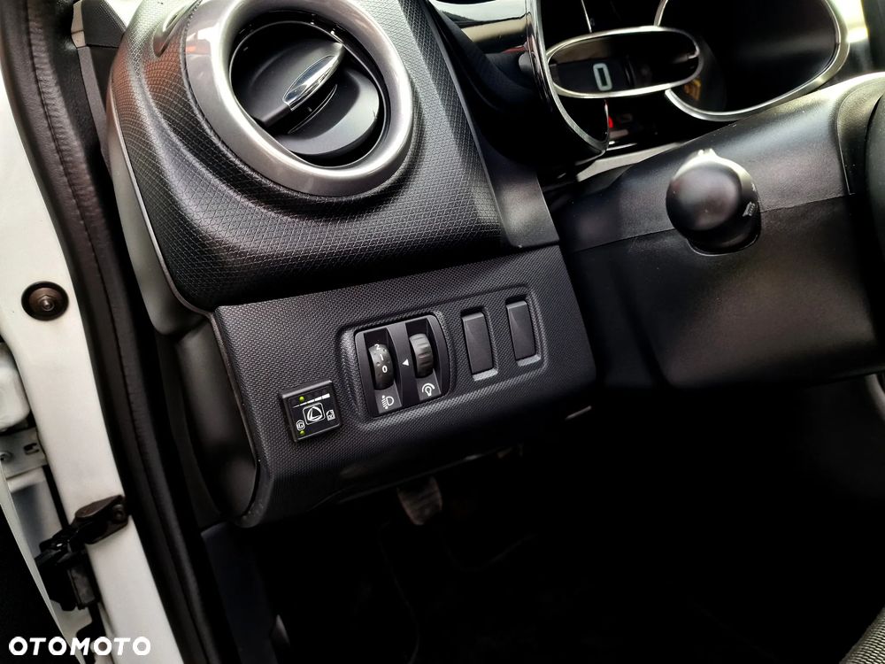 Renault Clio 1.2 16V Techno Feel - 28