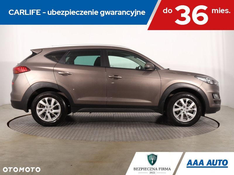 Hyundai Tucson - 8